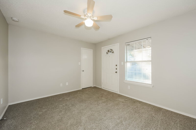 1,695/Mo, 1521 Becky Ln Lancaster, TX 75134 Bedroom View 2