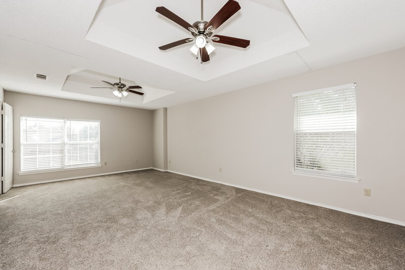 2,040/Mo, 5528 Royal Meadow Ln Arlington, TX 76017 Main Bedroom View