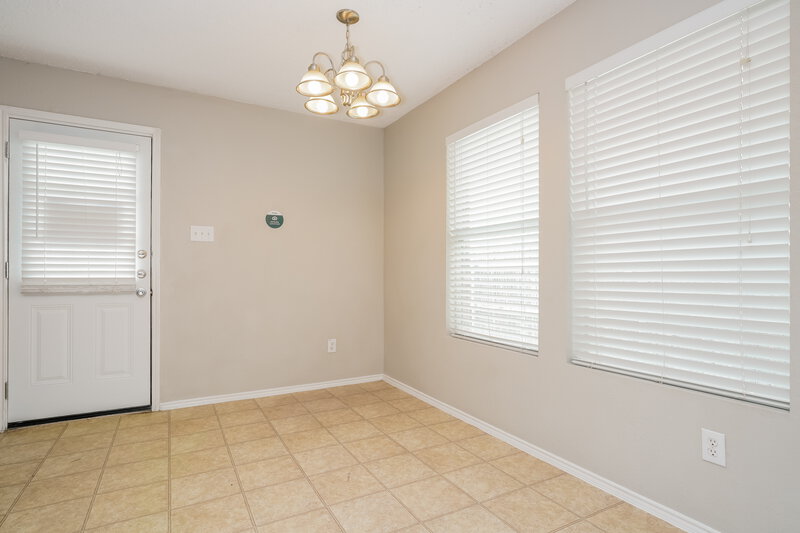 1,865/Mo, 5405 New Castleton Ln Fort Worth, TX 76135 Dining Room View