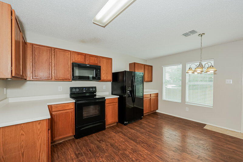 0/Mo, 2036 Navada Way Justin, TX 76247 Kitchen View