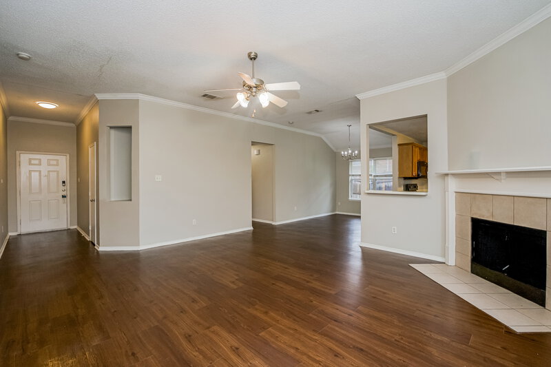1,865/Mo, 825 Mesa Vista Dr Crowley, TX 76036 Living Room View 2