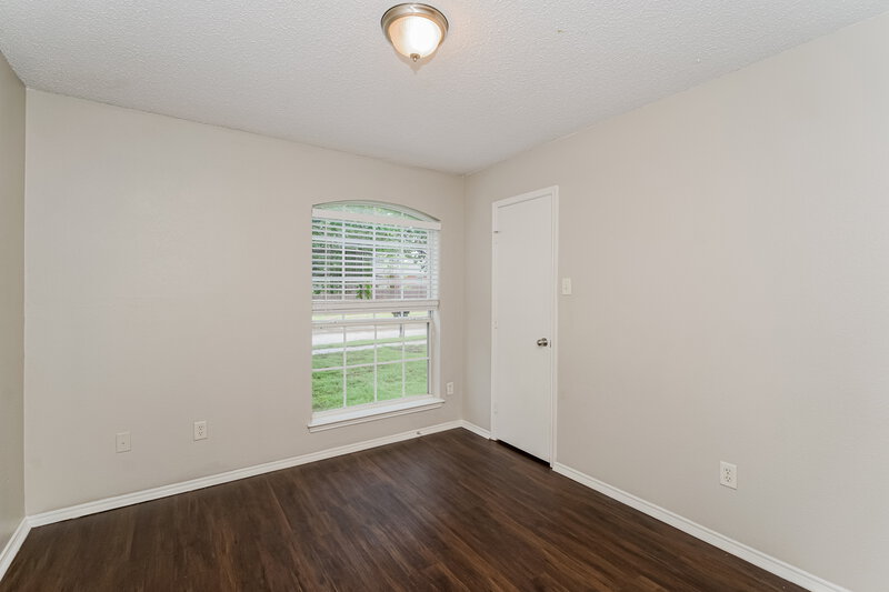 1,865/Mo, 825 Mesa Vista Dr Crowley, TX 76036 Bedroom View 2