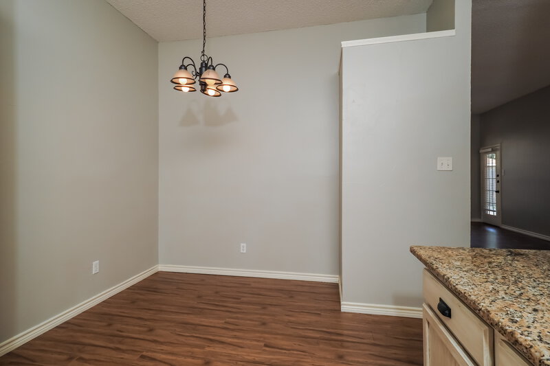 2,265/Mo, 4130 Briar Hill Dr Grand Prairie, TX 75052 Breakfast Nook View