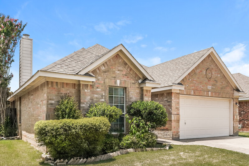 1,880/Mo, 8504 Rock Creek Dr Fort Worth, TX 76123 Front View