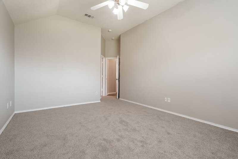 1,880/Mo, 8504 Rock Creek Dr Fort Worth, TX 76123 Main Bedroom View 2