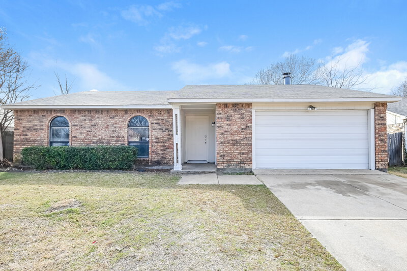 2,125/Mo, 9911 Deer Hollow Dr Dallas, TX 75249 External View