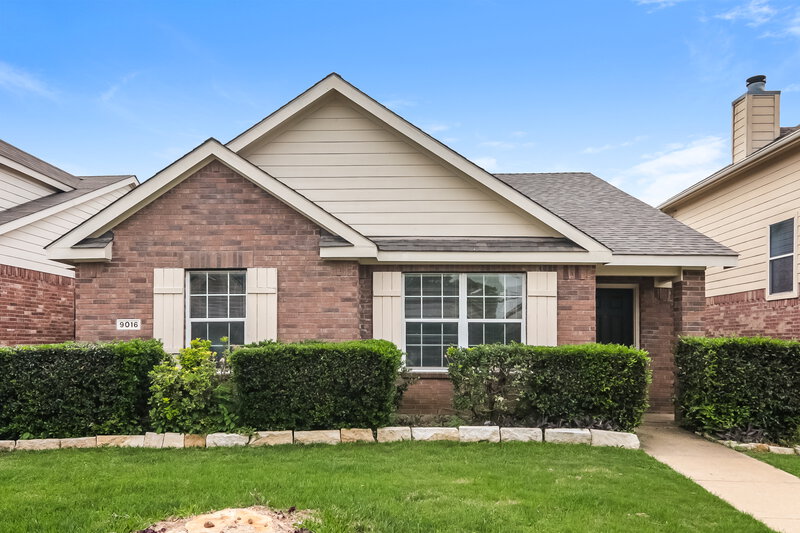 1,880/Mo, 9016 Stewart St Crossroads, TX 76227 External View