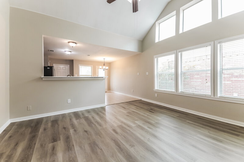 1,880/Mo, 9016 Stewart St Crossroads, TX 76227 Living Room View 2