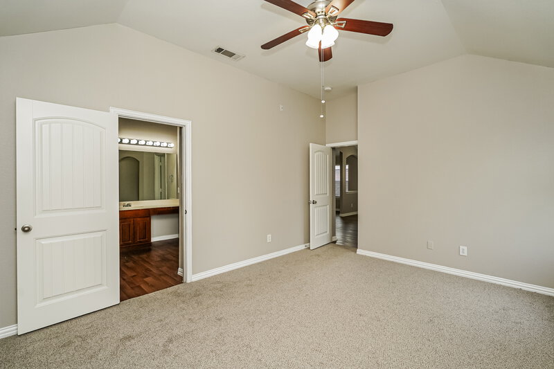1,875/Mo, 140 Ringneck Dr Sanger, TX 76266 Main Bedroom View 2