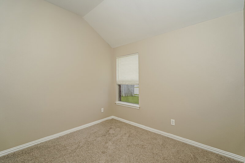 1,875/Mo, 140 Ringneck Dr Sanger, TX 76266 Bedroom View 4