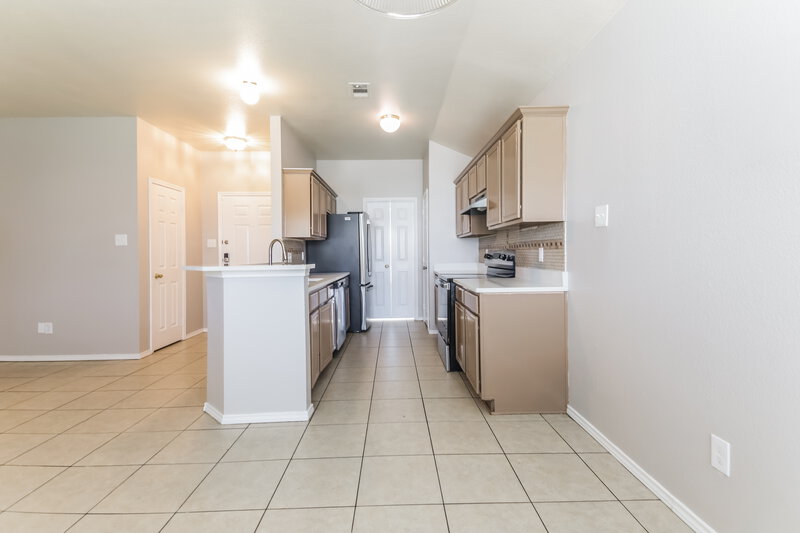 1,745/Mo, 1611 Cedar Bluff Ln Dallas, TX 75253 Dining Room View