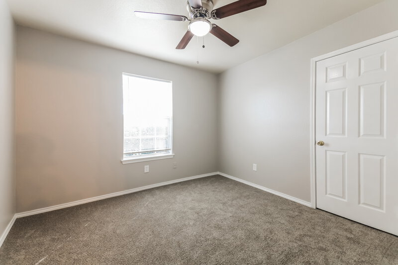 1,745/Mo, 1611 Cedar Bluff Ln Dallas, TX 75253 Bedroom View 2