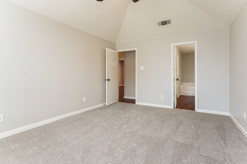 2,105/Mo, 4616 Wheatland Dr Fort Worth, TX 76179 Main Bedroom View 2