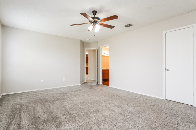 2,315/Mo, 1003 Carthage Way Arlington, TX 76017 Main Bedroom View 2
