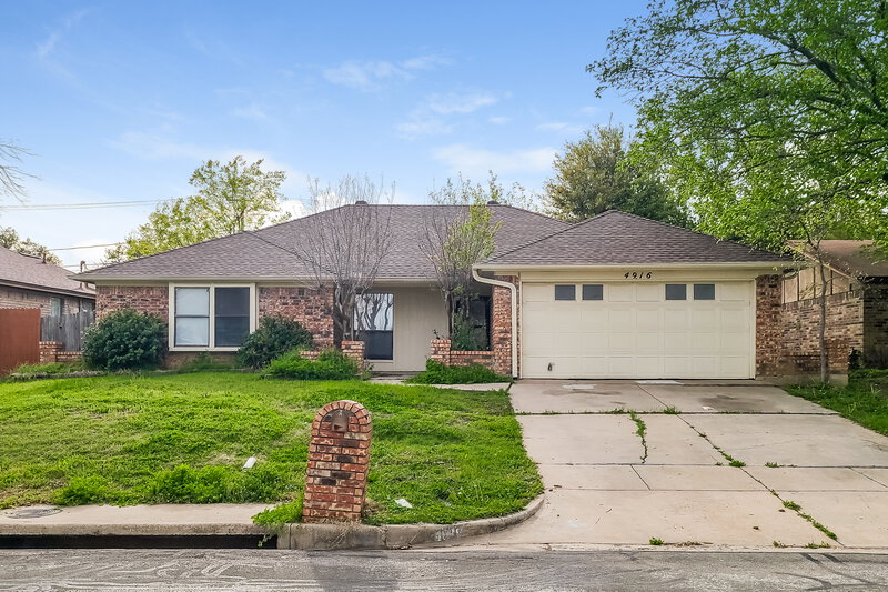 2,315/Mo, 4916 Green Hollow Dr Arlington, TX 76017 External View