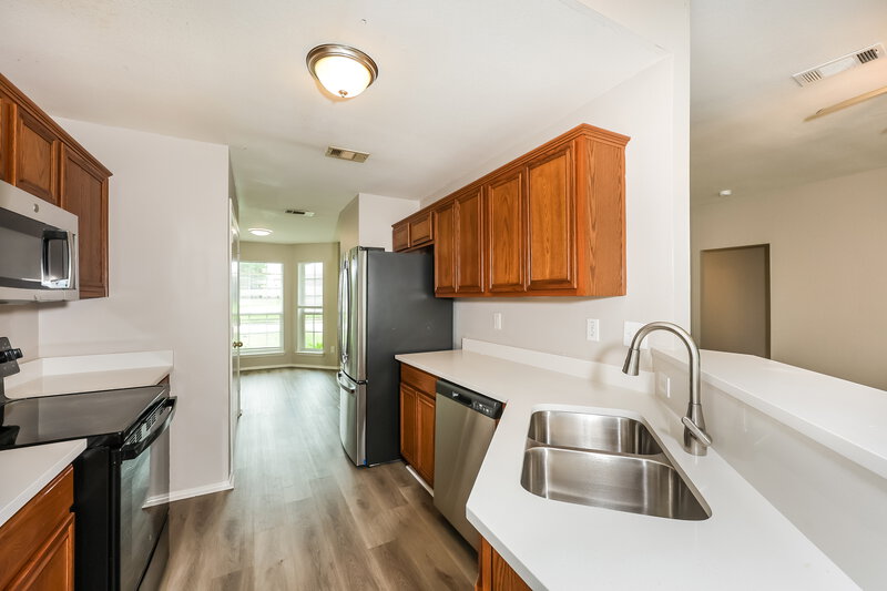 2,065/Mo, 1840 McNeely St Lancaster, TX 75134 Kitchen View 2
