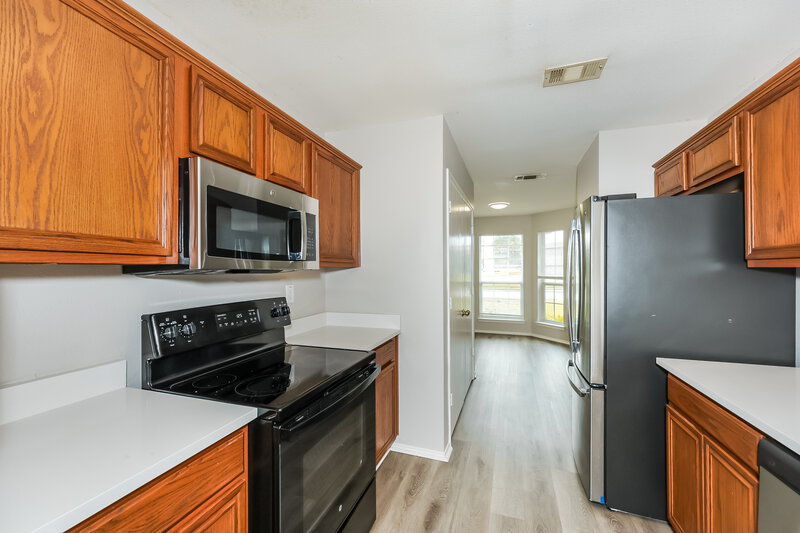 2,065/Mo, 1840 McNeely St Lancaster, TX 75134 Kitchen View 3