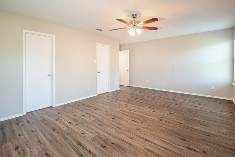 2,230/Mo, 204 Dartmouth Dr Forney, TX 75126 Main Bedroom View 2