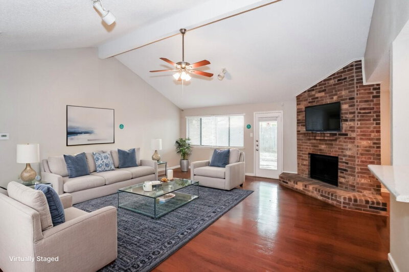 2,565/Mo, 2614 Berkshire Ln Grand Prairie, TX 75052 Misc View