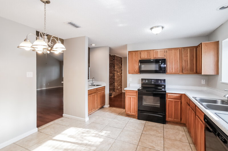 2,385/Mo, 2614 Berkshire Ln Grand Prairie, TX 75052 Kitchen View 2