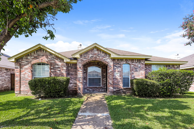 1,740/Mo, 2717 Bent Brook Dr Mesquite, TX 75181 External View