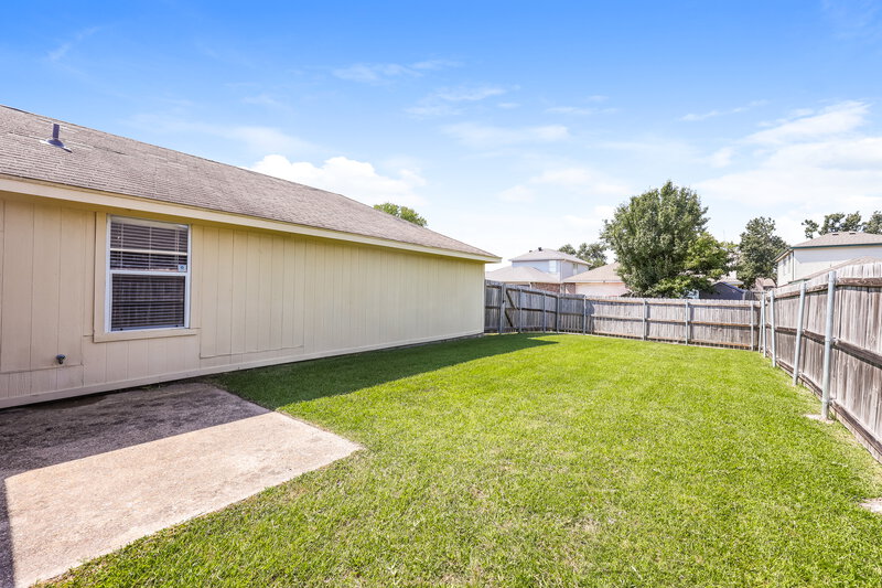 1,740/Mo, 2717 Bent Brook Dr Mesquite, TX 75181 Rear View