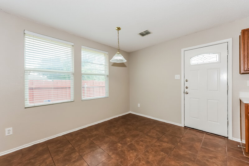 2,035/Mo, 9128 Garden Springs Dr Fort Worth, TX 76123 Dining Room View