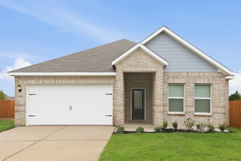 2,230/Mo, 1727 Paul Dr Seagoville, TX 75159 External View
