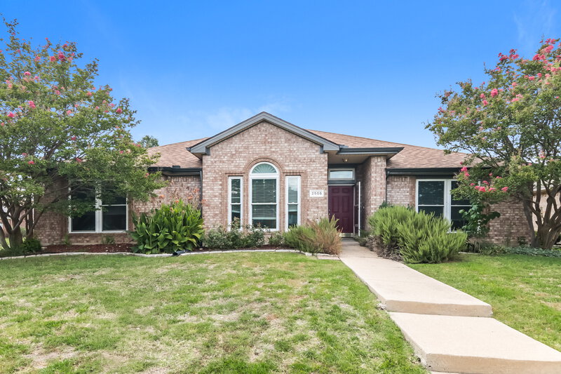 2,690/Mo, 2505 Ash Crk Mesquite, TX 75181 External View