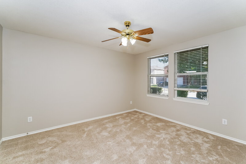 2,135/Mo, 1720 Rialto Way Justin, TX 76247 Bedroom View 3