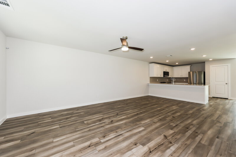 2,575/Mo, 3027 River Birch Dr Dallas, TX 75253 Living Room View