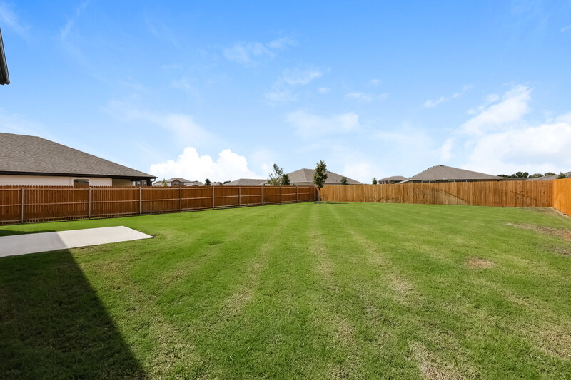 2,575/Mo, 3027 River Birch Dr Dallas, TX 75253 Backyard View