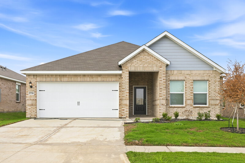 2,275/Mo, 1716 Paul Dr Seagoville, TX 75159 External View