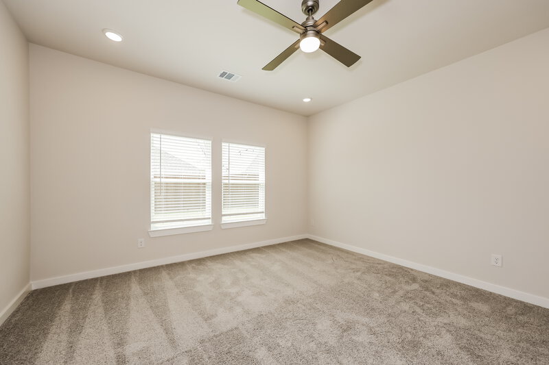 2,765/Mo, 321 Amberville Dr Red Oak, TX 75154 Main Bedroom View