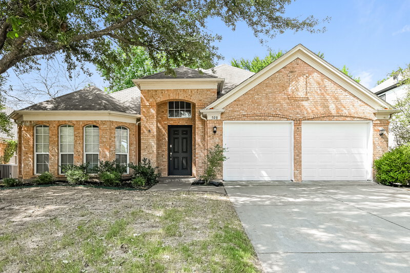 2,460/Mo, 508 Glenwood Dr Burleson, TX 76028 External View