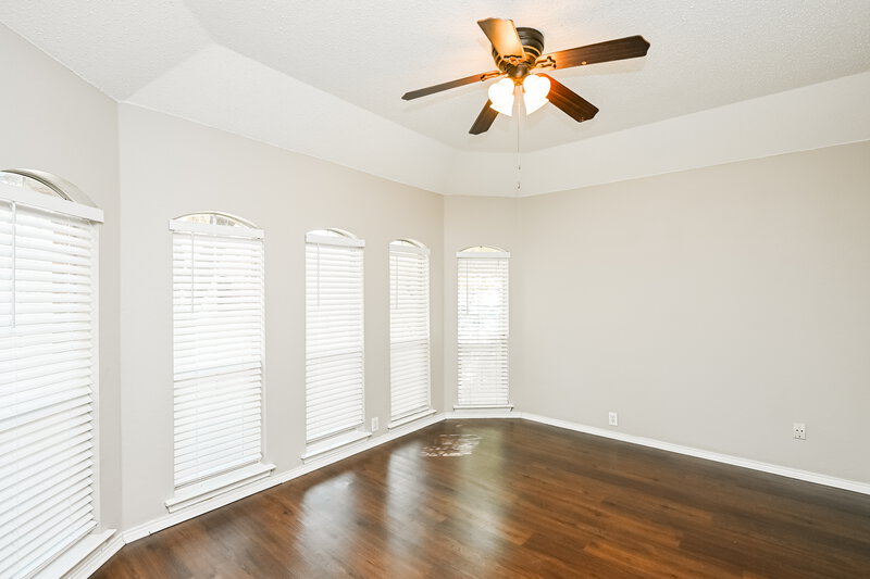 2,460/Mo, 508 Glenwood Dr Burleson, TX 76028 Dining Room View