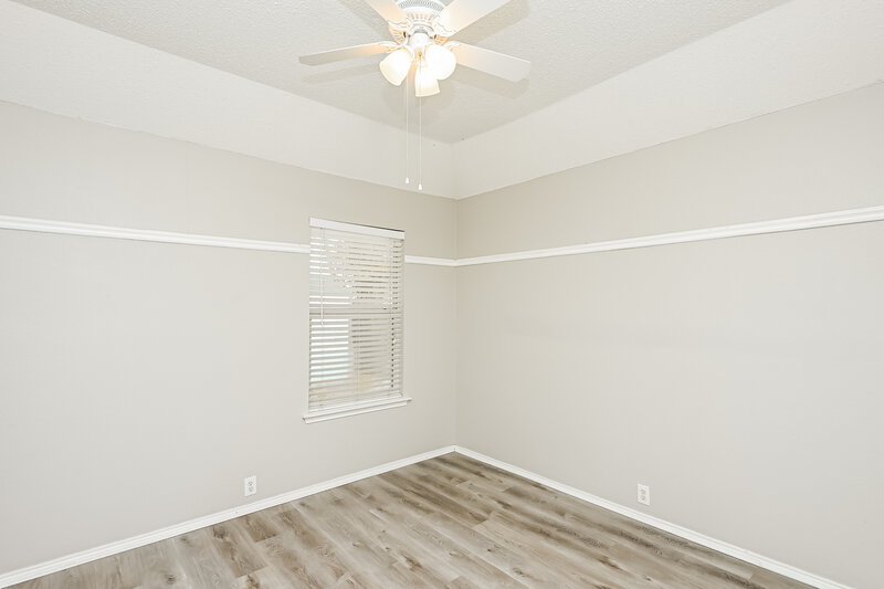 2,460/Mo, 508 Glenwood Dr Burleson, TX 76028 Bedroom View 3
