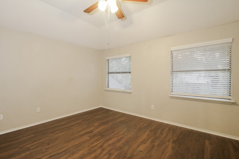 2,115/Mo, 1345 Jasmine Dr Lewisville, TX 75077 Main Bedroom View