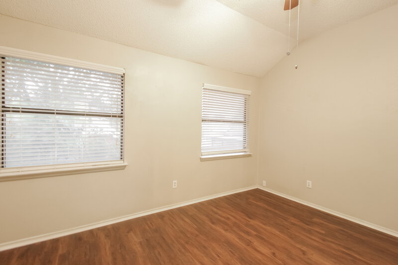 2,115/Mo, 1345 Jasmine Dr Lewisville, TX 75077 Main Bedroom View 2