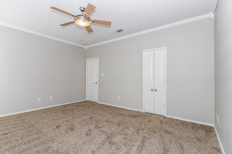 3,130/Mo, 7121 Greenspoint Dr Arlington, TX 76001 Master Bedroom View 2