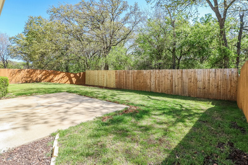 3,130/Mo, 7121 Greenspoint Dr Arlington, TX 76001 Exterior View