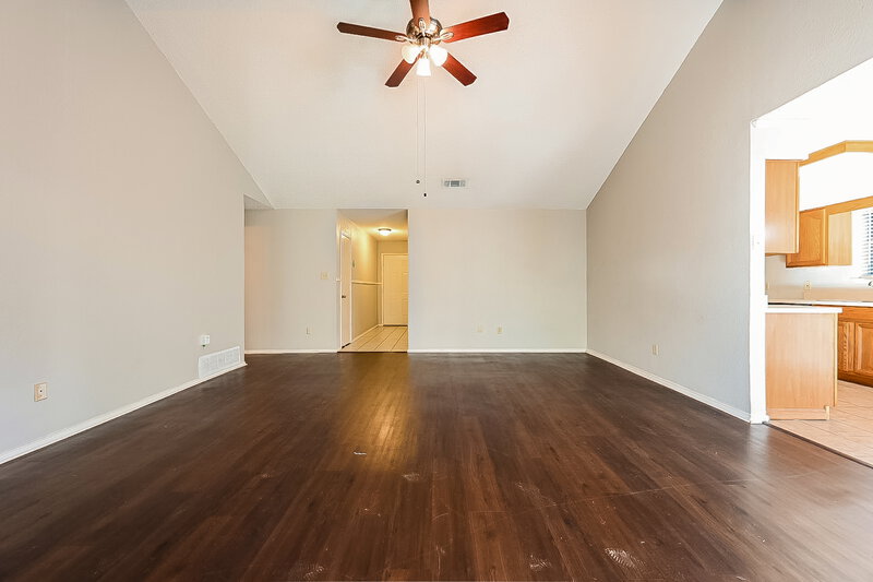 2,105/Mo, 6217 Cool Springs Dr Arlington, TX 76001 Misc View 2