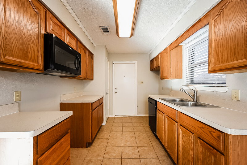 2,105/Mo, 6217 Cool Springs Dr Arlington, TX 76001 Misc View 6