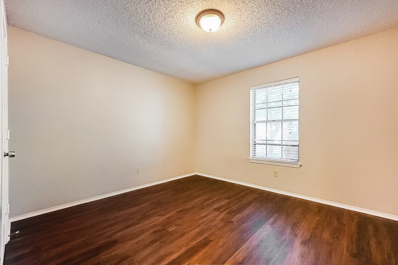 2,105/Mo, 6217 Cool Springs Dr Arlington, TX 76001 Misc View 12