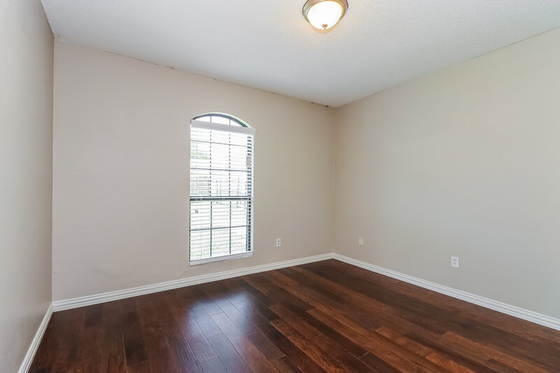 2,285/Mo, 316 Iberis Dr Arlington, TX 76018 Bedroom View 3