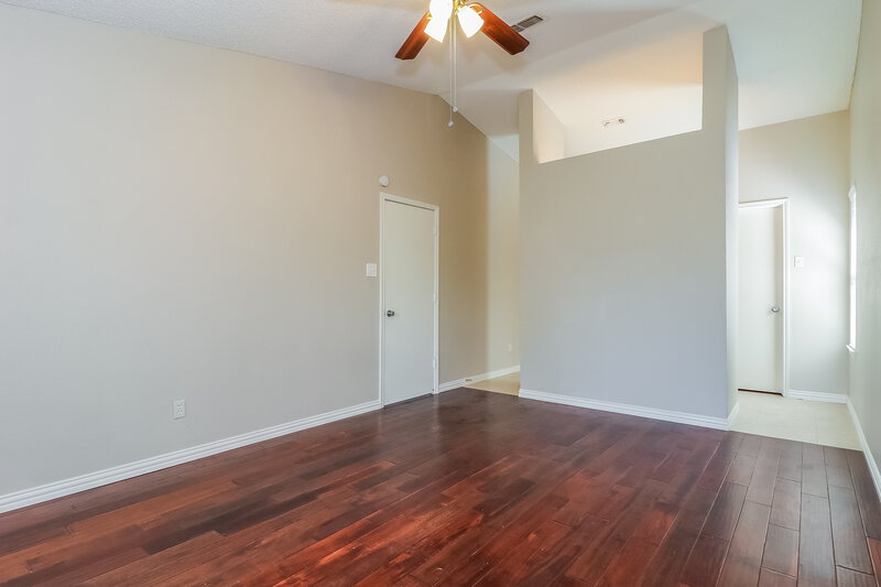 2,285/Mo, 316 Iberis Dr Arlington, TX 76018 Bedroom View 4
