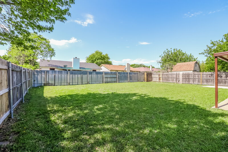 2,285/Mo, 316 Iberis Dr Arlington, TX 76018 Rear View 2