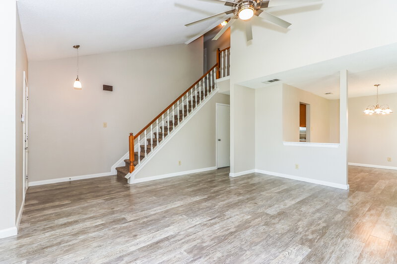 2,300/Mo, 3645 Fairview Dr Corinth, TX 76210 photolivingroom View 2