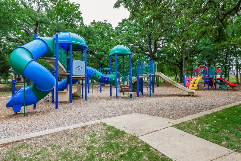 2,300/Mo, 3645 Fairview Dr Corinth, TX 76210 photo View 3