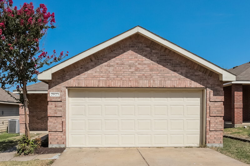 1,875/Mo, 2023 Kickapoo Trl Heartland, TX 75126 External View